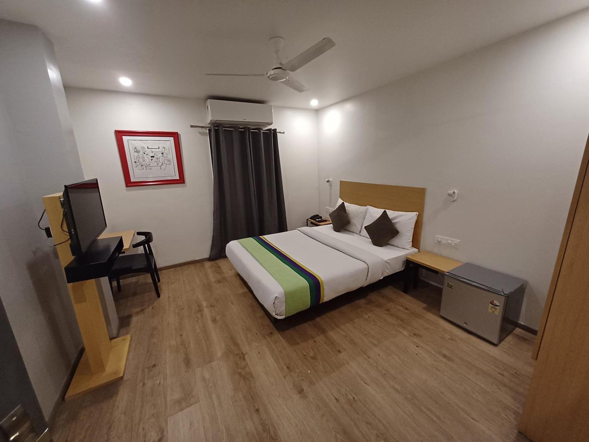 Hotel Chetram Elite Near Railway Station Джайпур Екстериор снимка