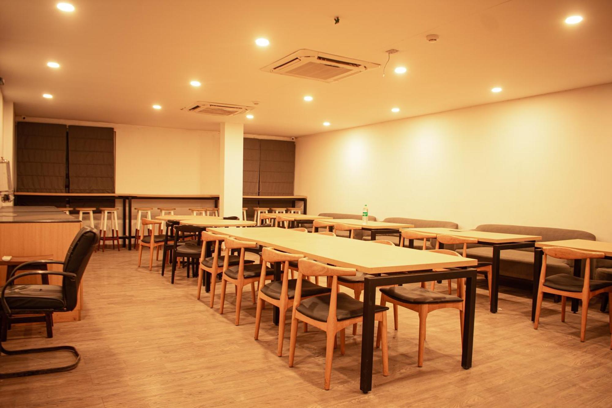 Hotel Chetram Elite Near Railway Station Джайпур Екстериор снимка